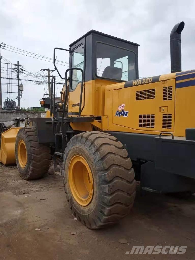 Komatsu WA 320-3 Wheel Loaders