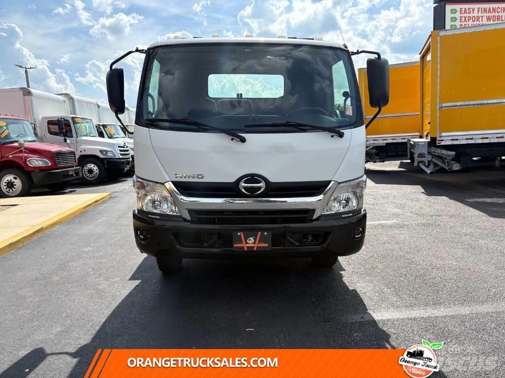 Hino 155 Tow Trucks / Wreckers