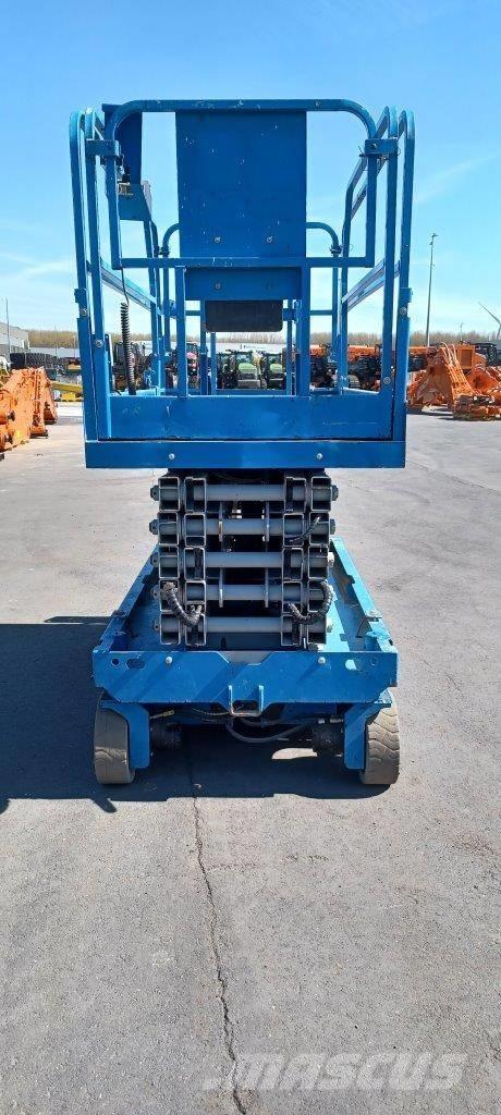 GENIE GS4047 Scissor Lifts