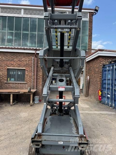 SkyJack SJ 4632 Scissor Lifts