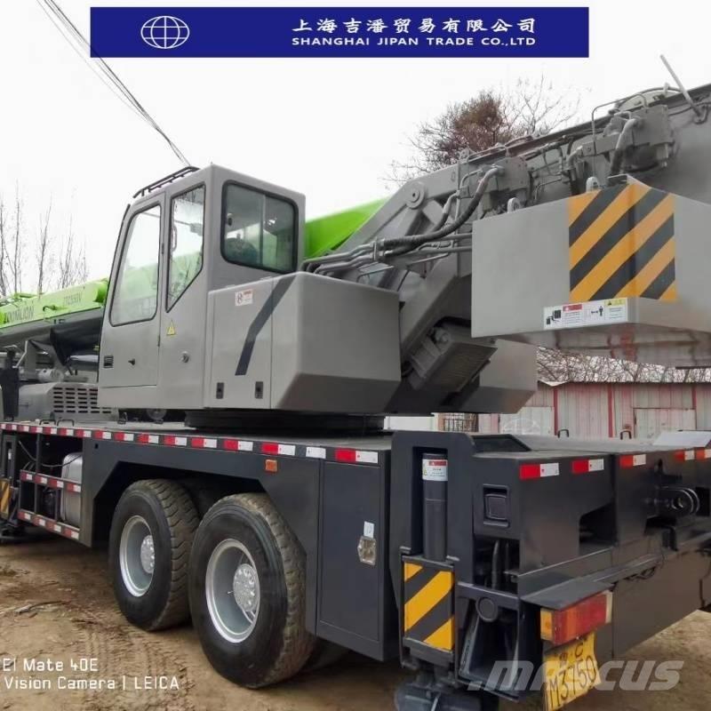 Zoomlion ZTC 550 Mobile and all terrain cranes