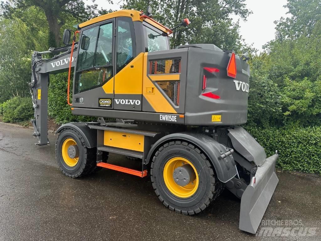 Volvo EWR 150 E Wheeled Excavators