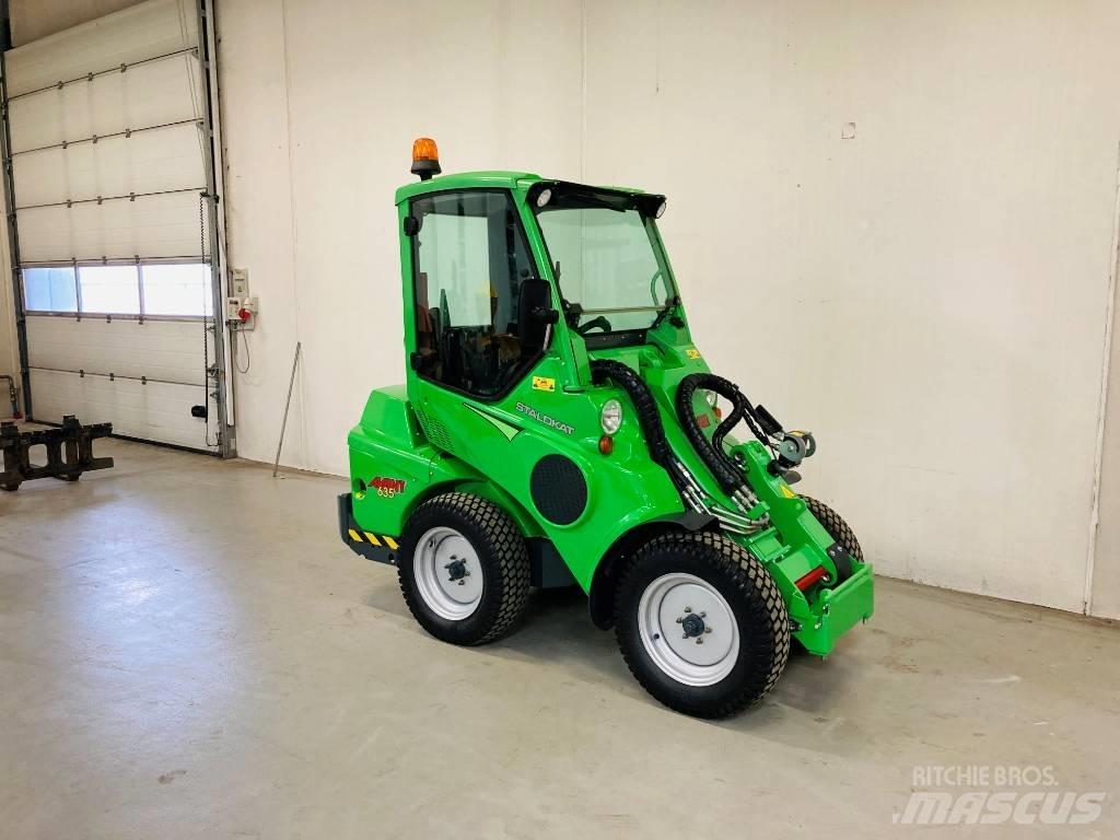 Avant 635 Mini Loader