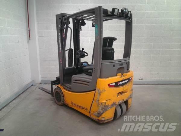 Jungheinrich EFG 215 Electric Forklifts