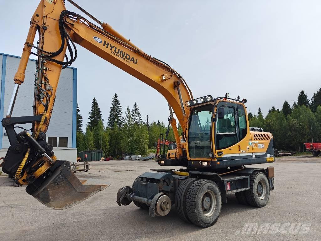 Hyundai R170-W9 Wheeled Excavators