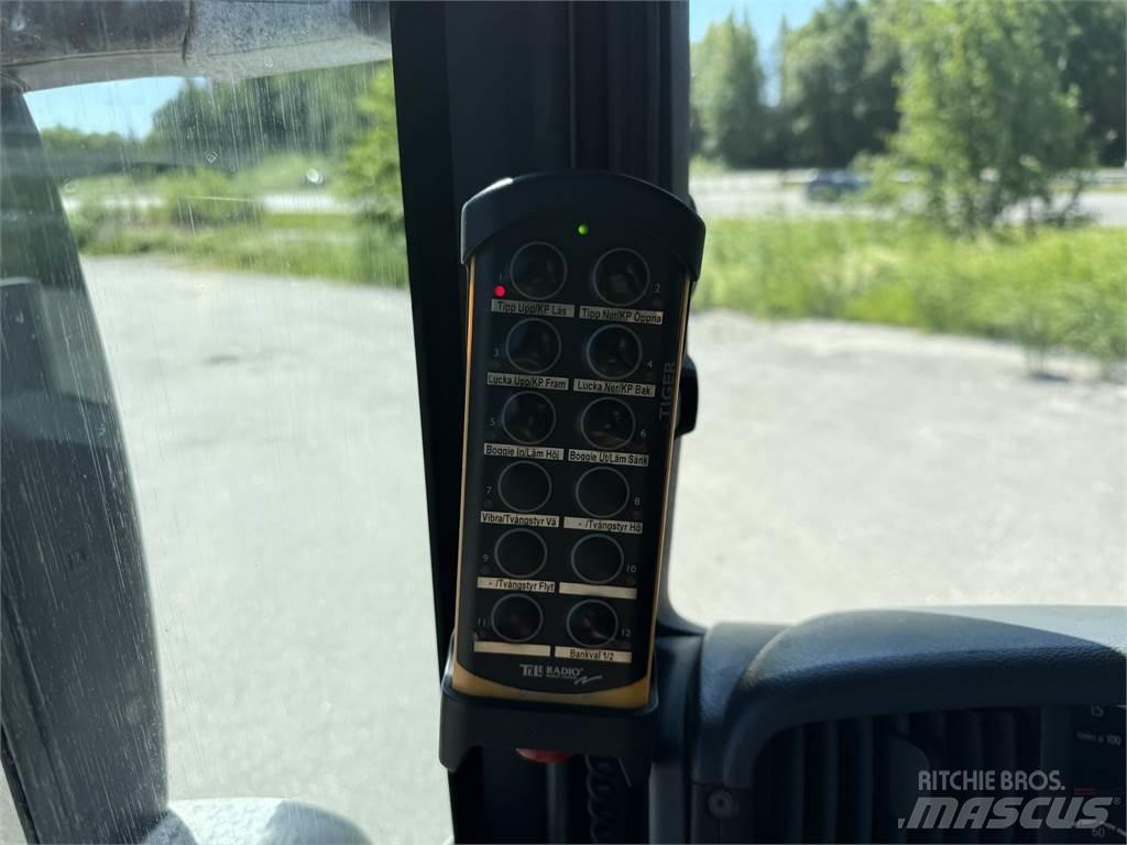 Scania P450 6X2 Hook lift trucks