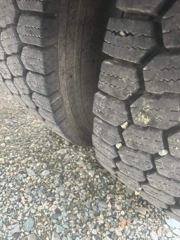 International 4400 Conventional Trucks / Tractor Trucks