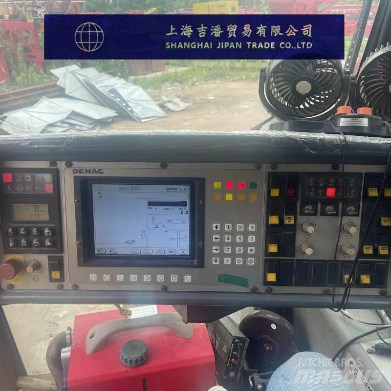 Demag CC 2800 Crawler Cranes