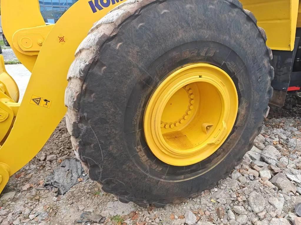 Komatsu WA 470-6 Wheel Loaders
