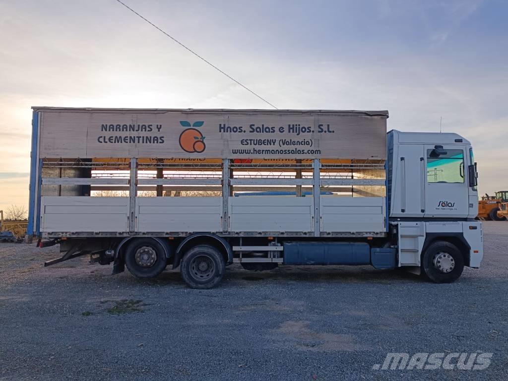 Renault Magnum 440 Flatbed Trucks