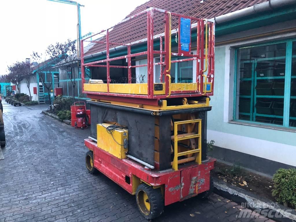 Karus SS105  V-3404 Vertical mast lifts