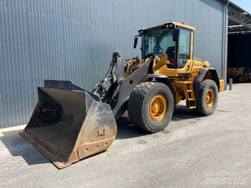 Volvo L90F - 3rd valve Wheel Loaders