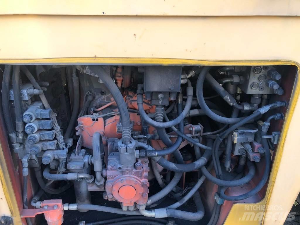 Hamm DV 8.42 Twin drum rollers