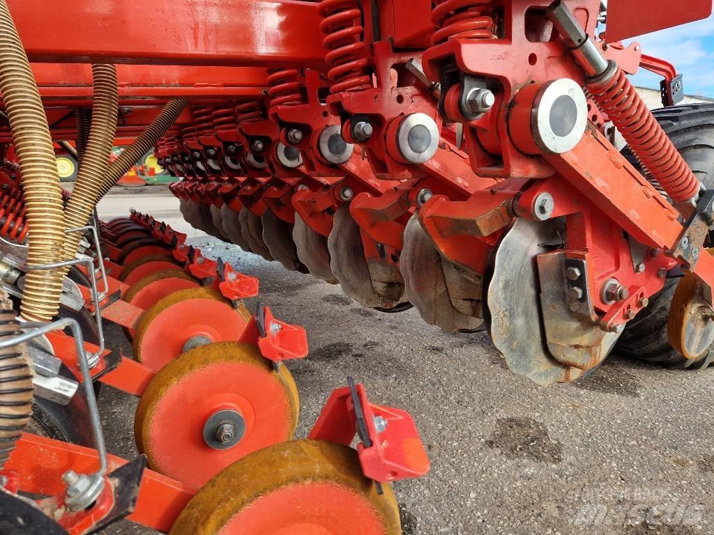 Maschio Gigante 400 Farm Drills