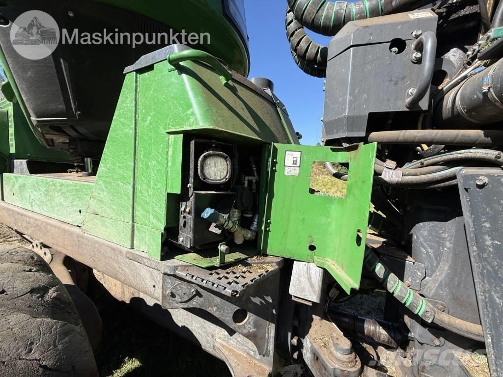 John Deere 1510 G Forwarders