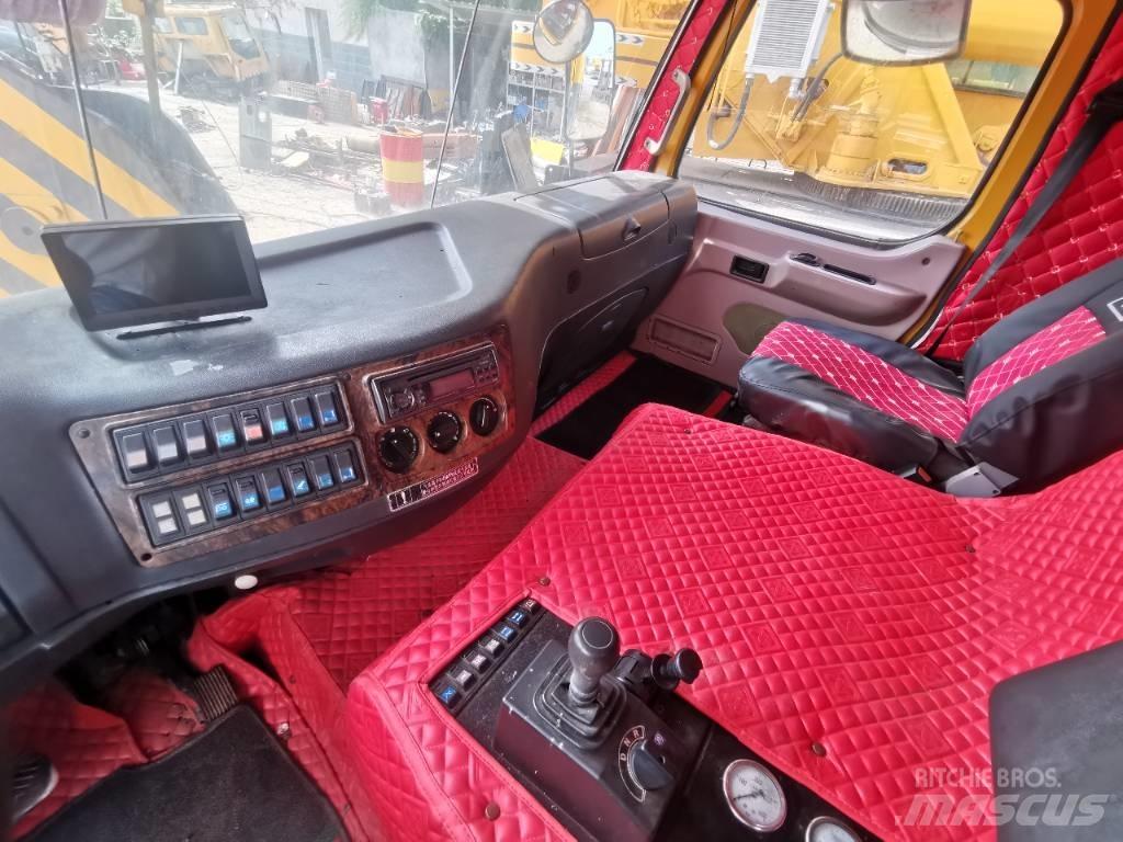 XCMG QAY 160 Mobile and all terrain cranes