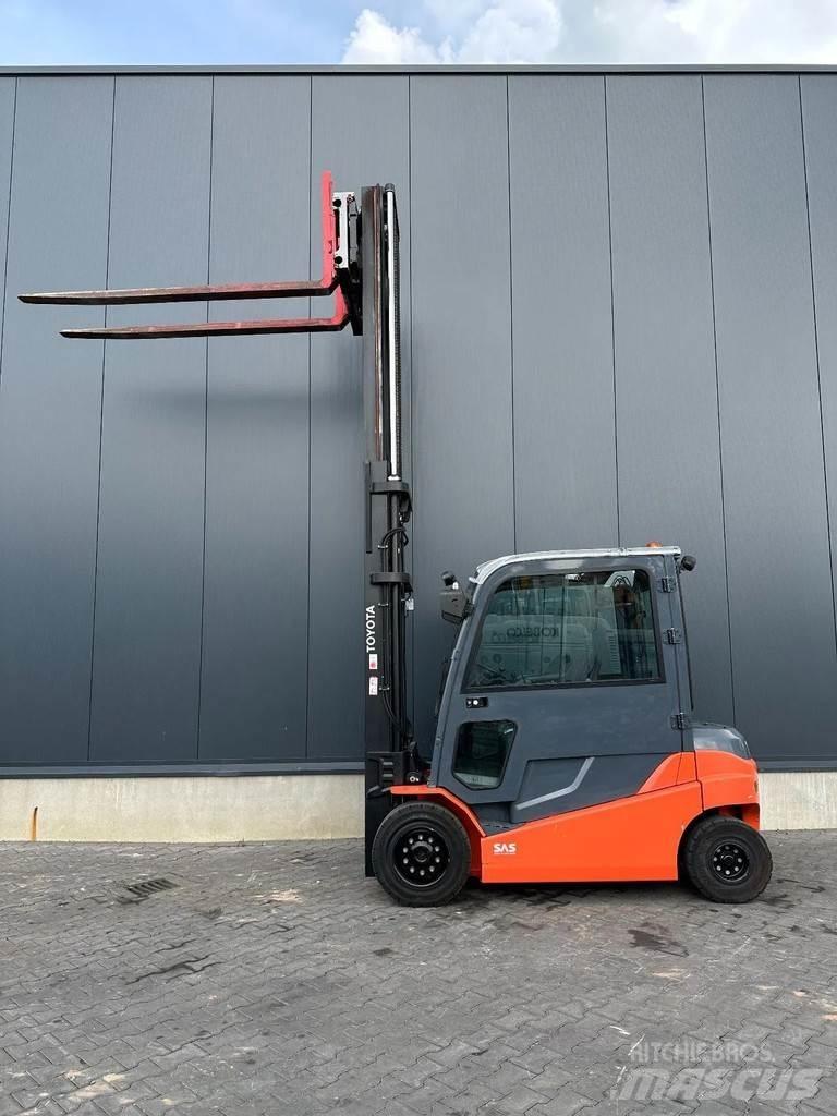 Toyota 8FBMT45 Electric Forklifts
