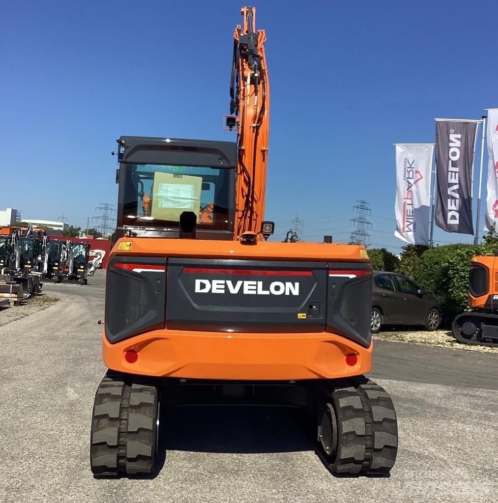 Develon DX85R-7 Mini excavators  7t - 12t