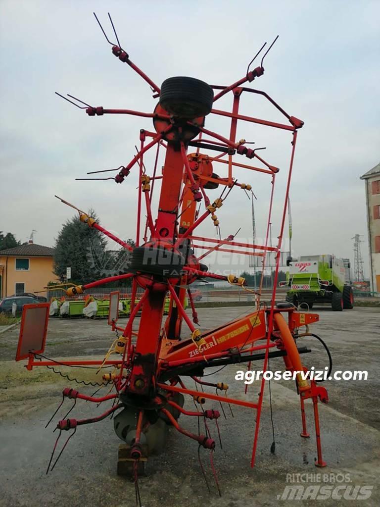 Ziegler HR 785 Bale Wrappers