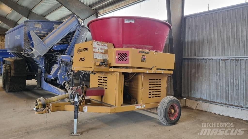 Haybuster H-835 Shredders