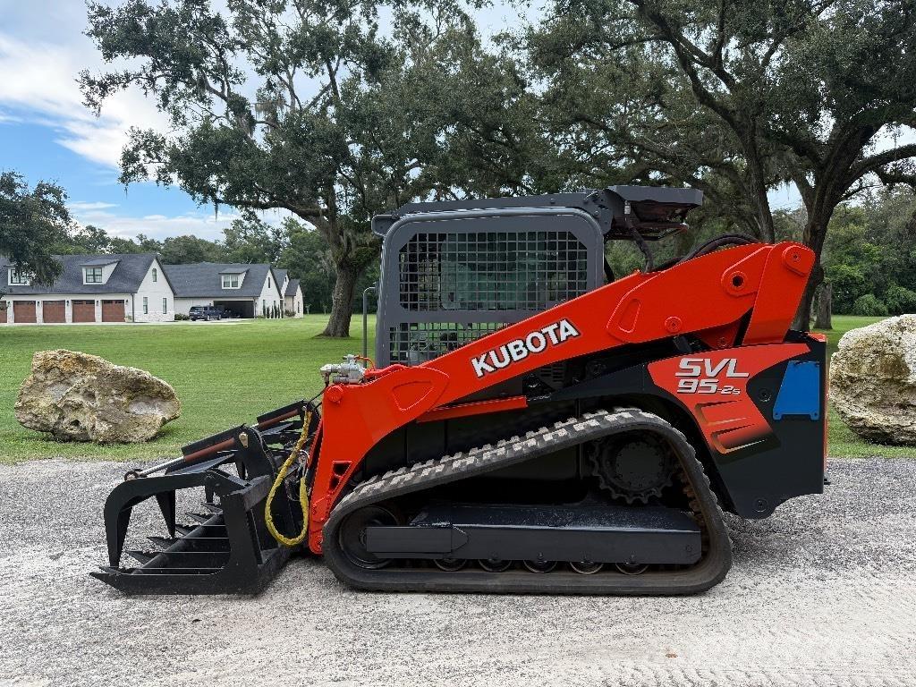 Kubota SVL 95-2 S Skid Steer Loaders