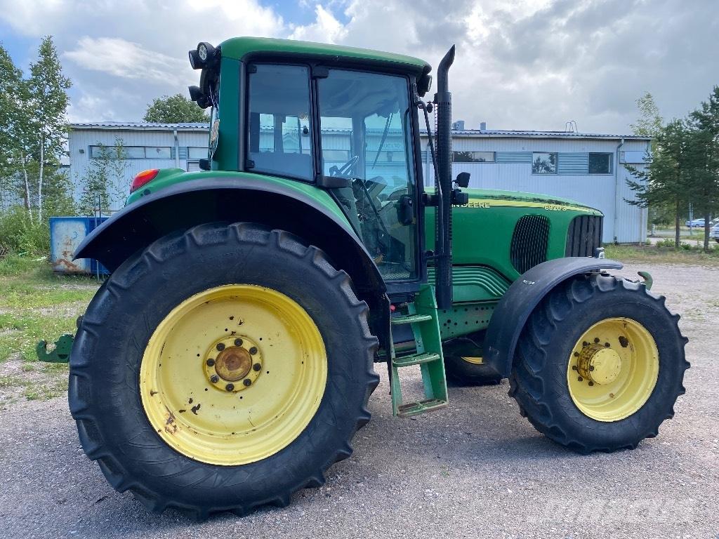 John Deere 6920 S Tractors
