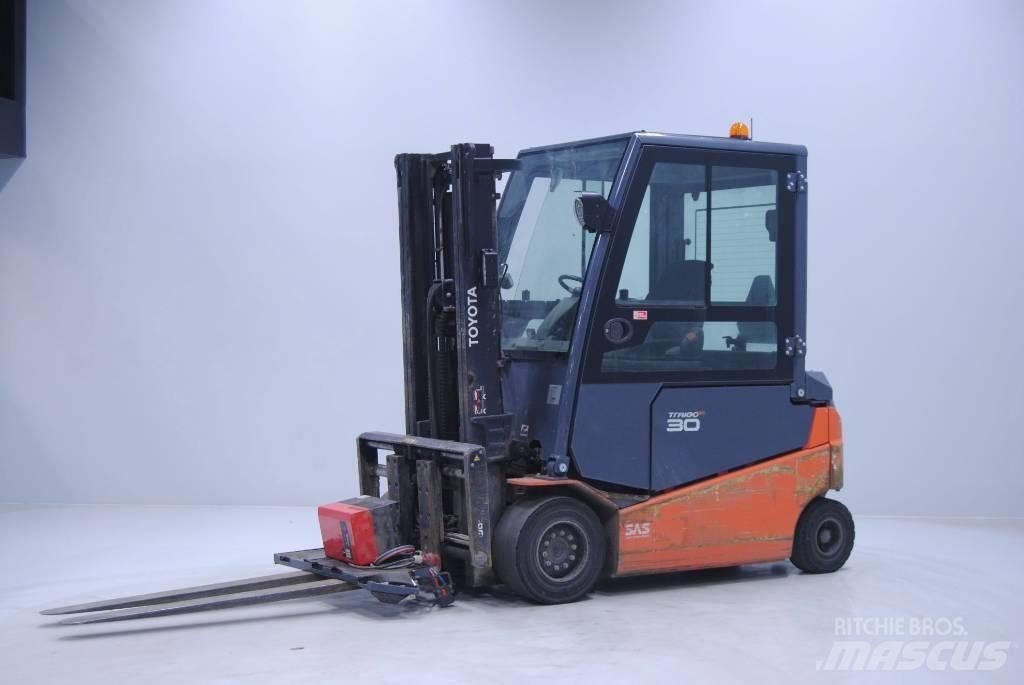 Toyota 8FBMT30 Electric Forklifts