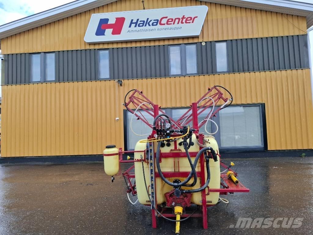 Hardi 800/12 Mounted sprayers