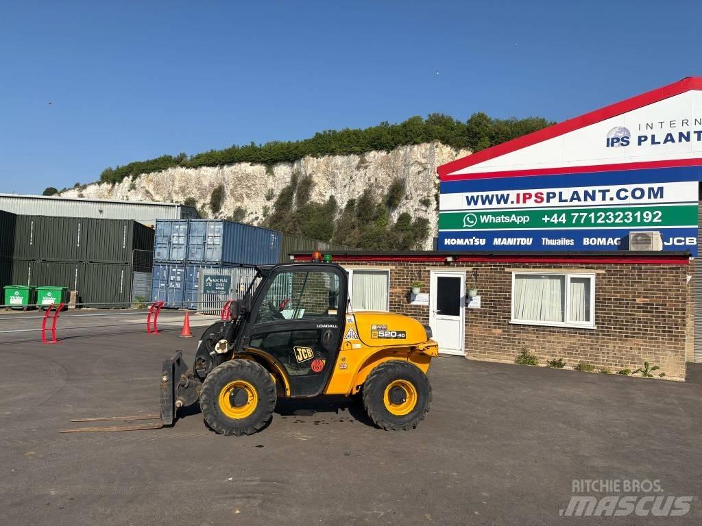 JCB 520-40 Telescopic Handlers