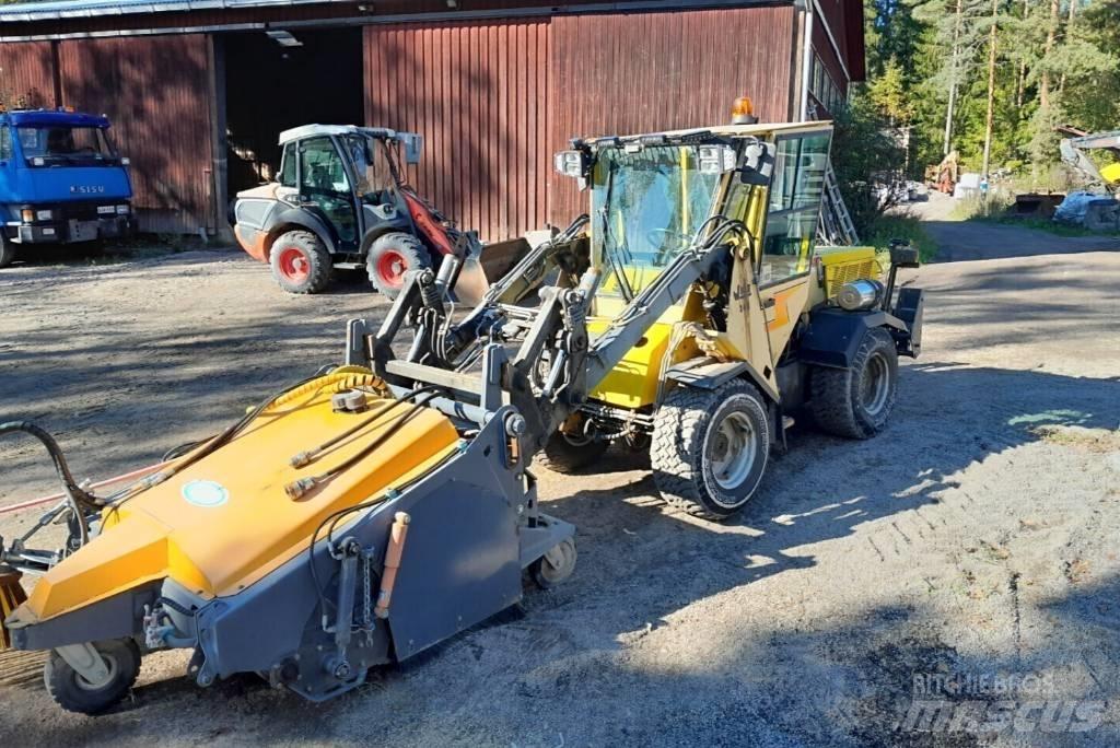 Wille 345 Mini Loader
