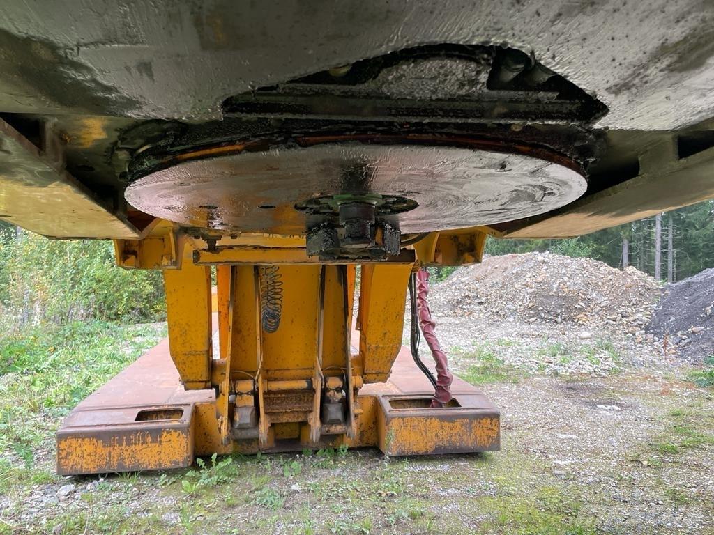 Nooteboom Euro-82-04 Lowboy Trailers