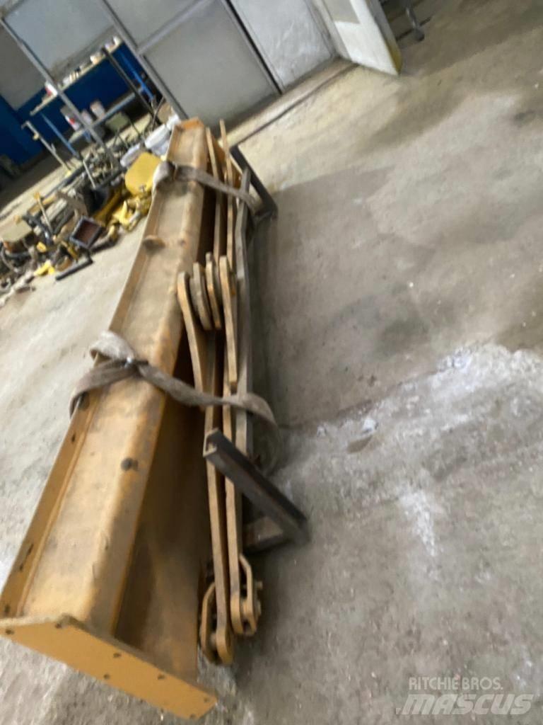 Volvo A 40 F Tailgates
