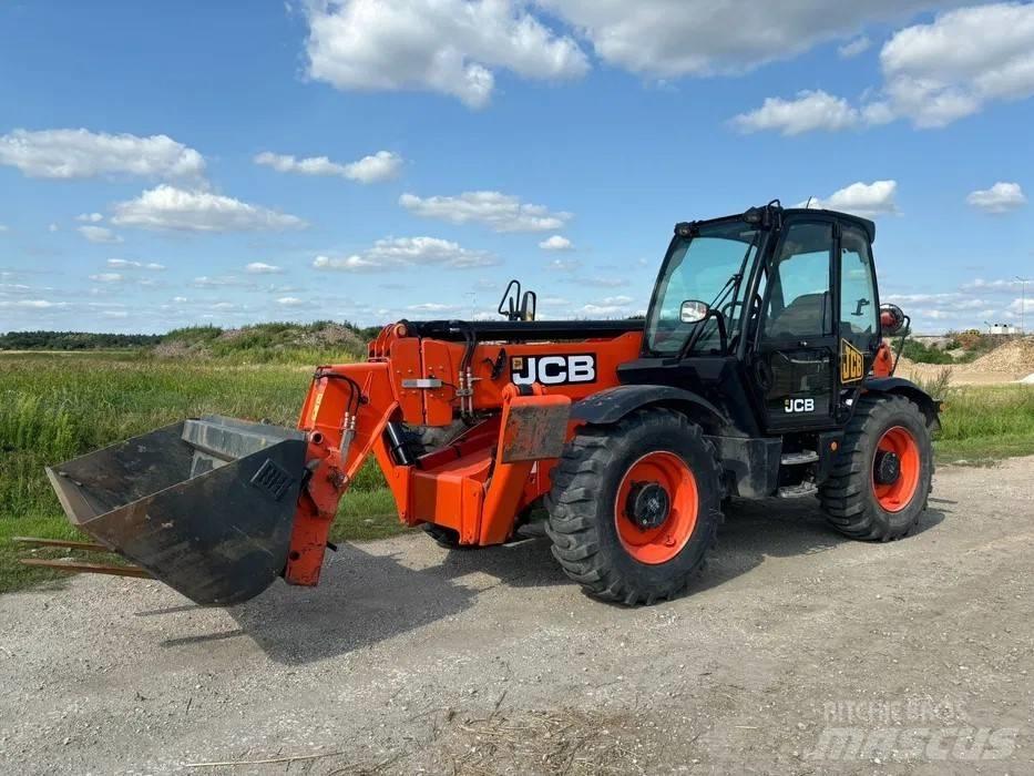 JCB 540-140 Telescopic Handlers