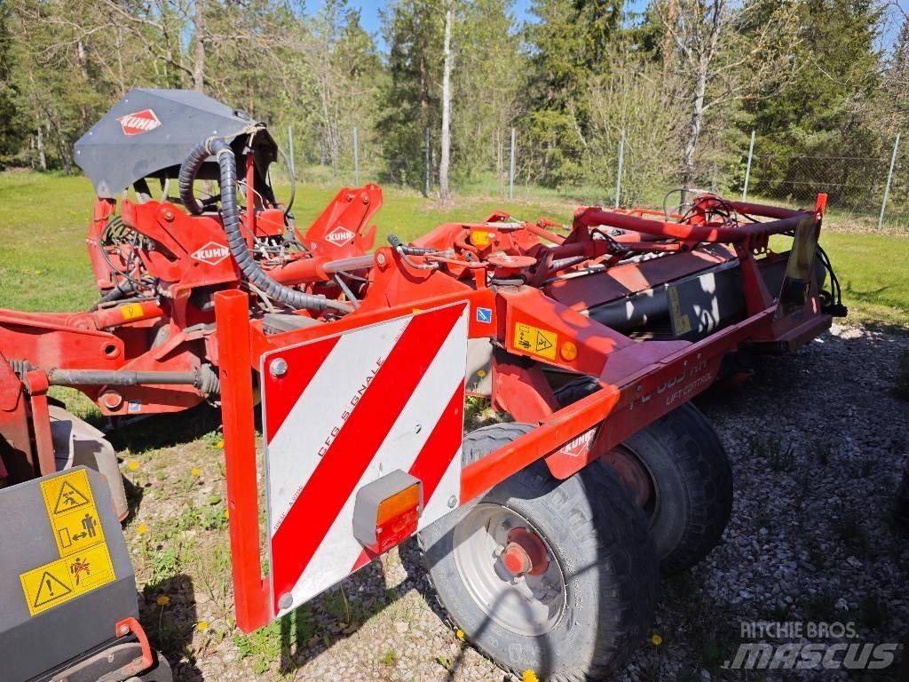 Kuhn FC 883 + FC 313 Mowers