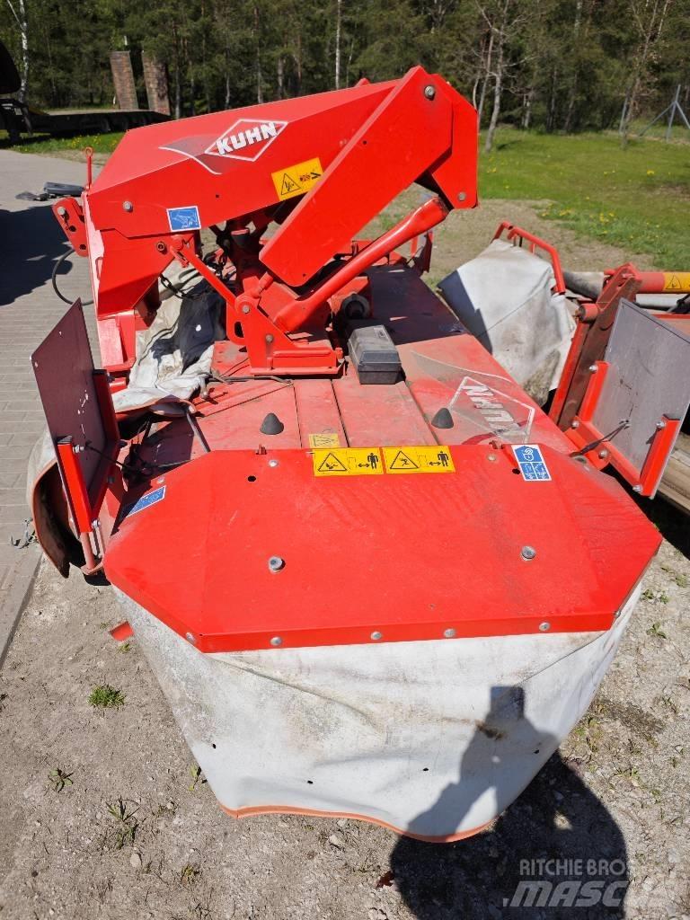 Kuhn FC 883 + FC 313 Mowers