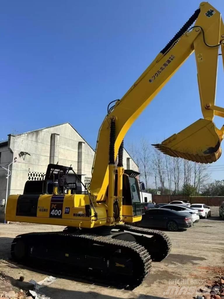 Komatsu PC 400 Crawler Excavators