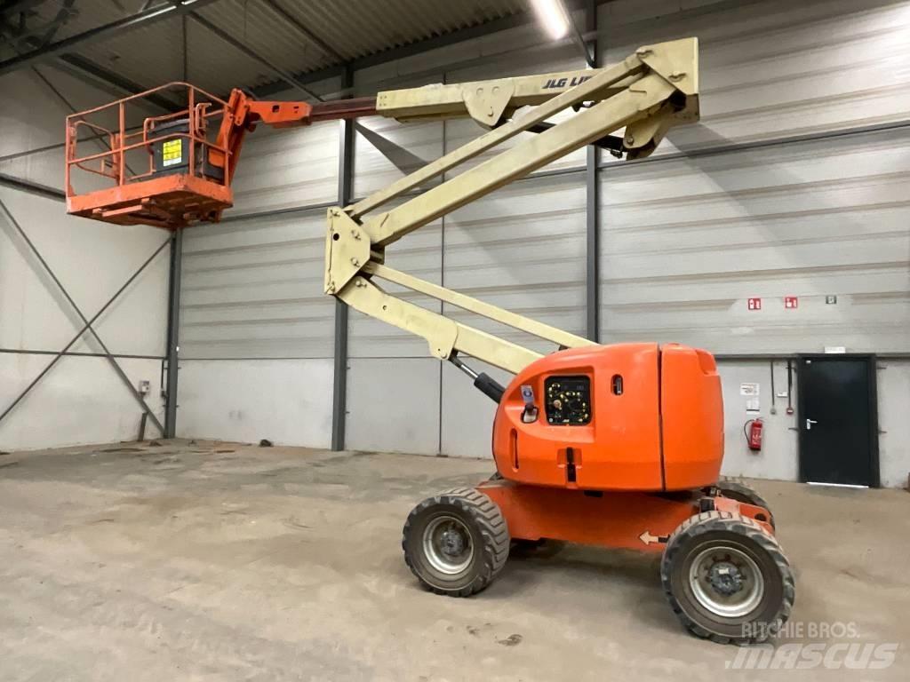 JLG 450 AJ Articulated boom lifts