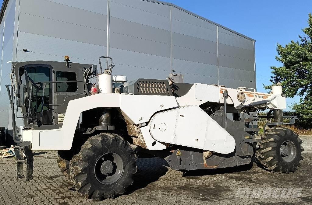 Wirtgen WR 2400 Asphalt Recycling Equipment