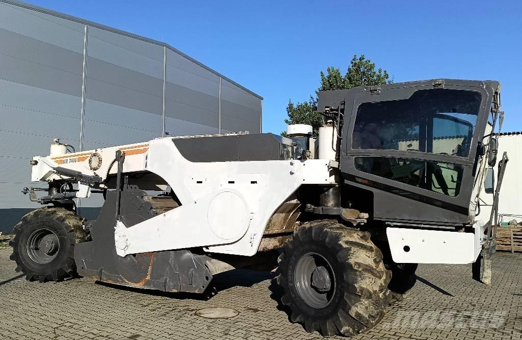 Wirtgen WR 2400 Asphalt Recycling Equipment