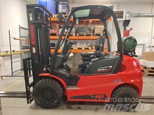 Manitou MI25G Rough Terrain Trucks