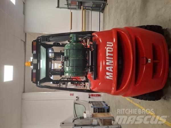 Manitou MI25G Rough Terrain Trucks
