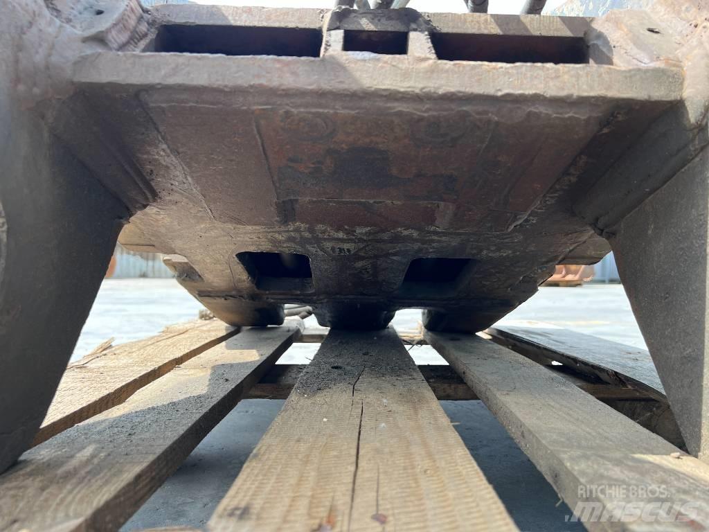 Volvo S3 / 352F Quick Connectors