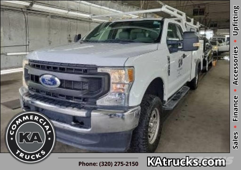Ford F 350 XL SD Pickup Trucks