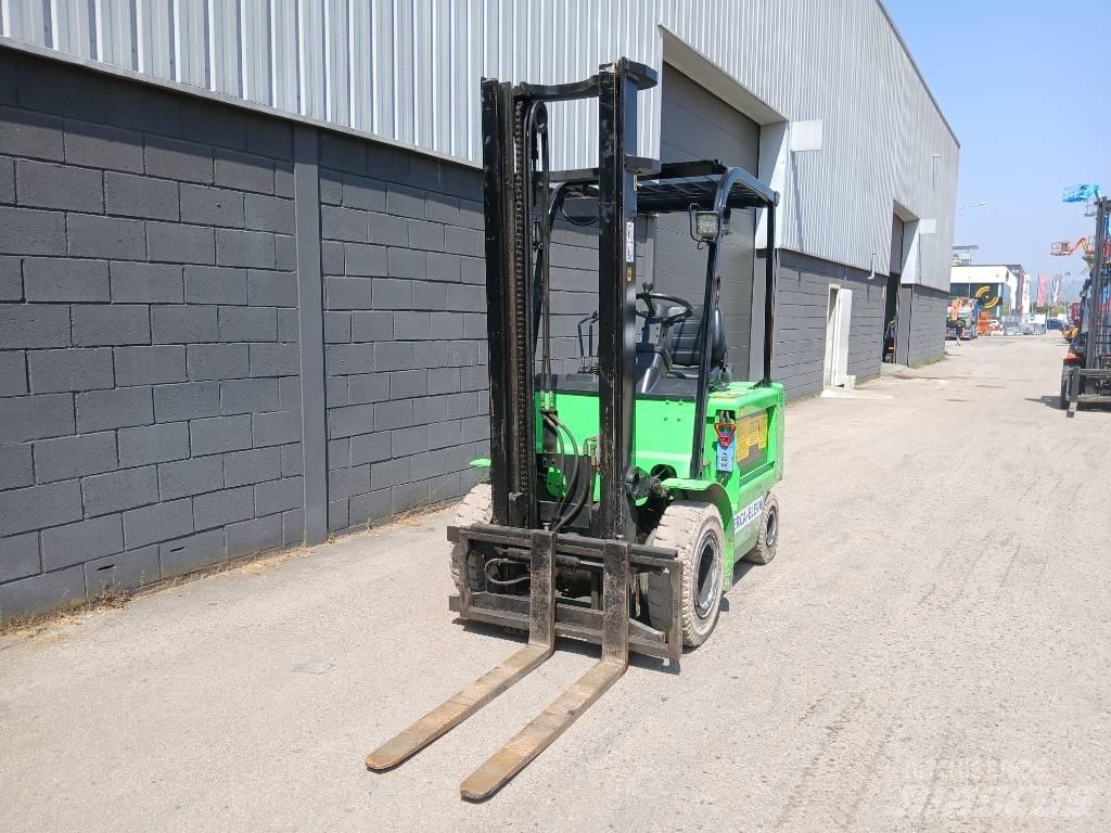 Clark EPX 25 Electric Forklifts