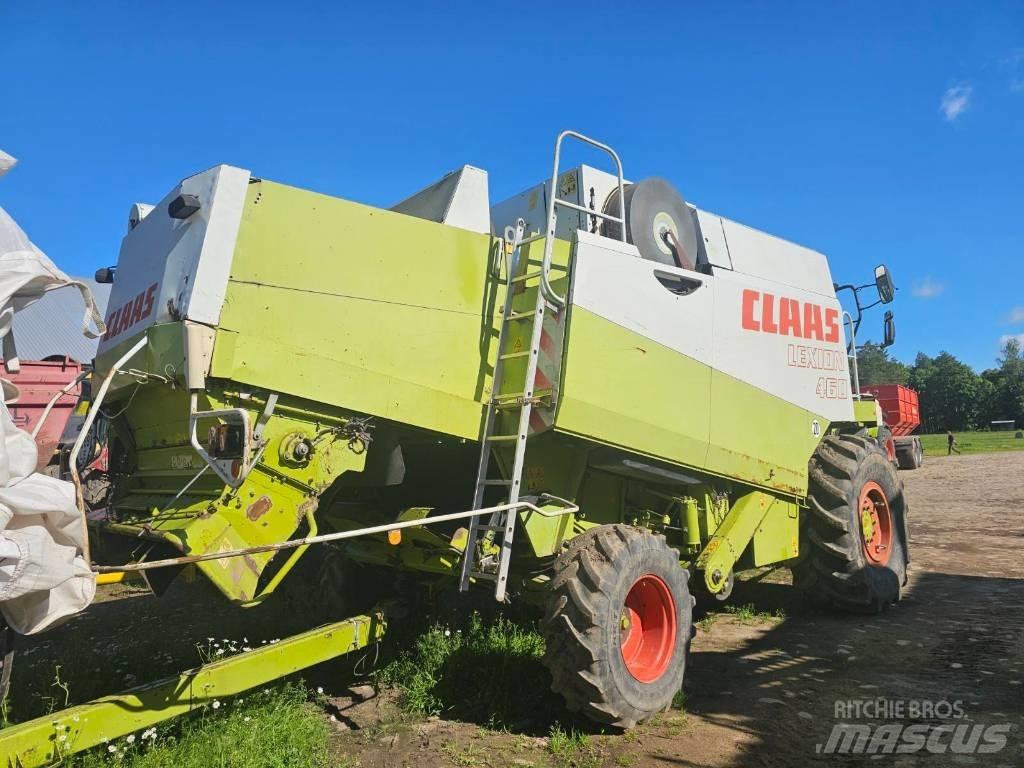 CLAAS Lexion 460 Combine Harvesters