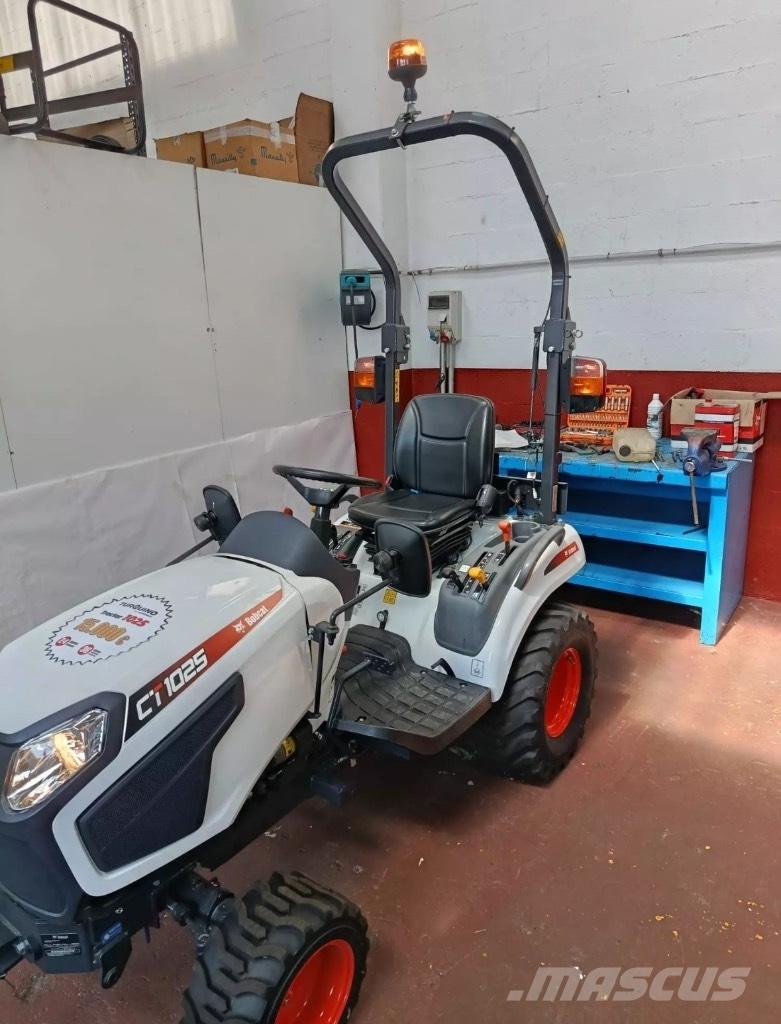 Bobcat CT 1025 Tractors