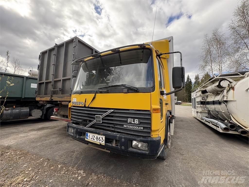 Volvo FL612 Box trucks