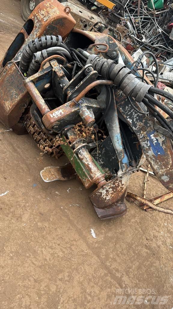 Volvo 34 Harvester Heads