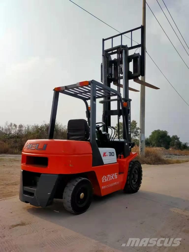 Heli CPCD 30 Diesel Forklifts