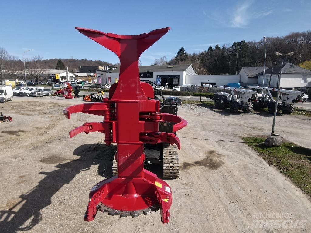  Quadco 24C Harvesters